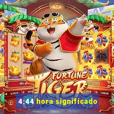 4:44 hora significado